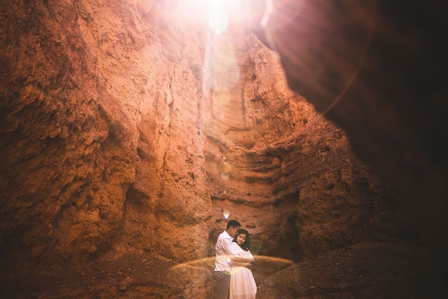 Fotografo di matrimoni Malik Alymkulov (malik). Foto del 10 agosto 2017