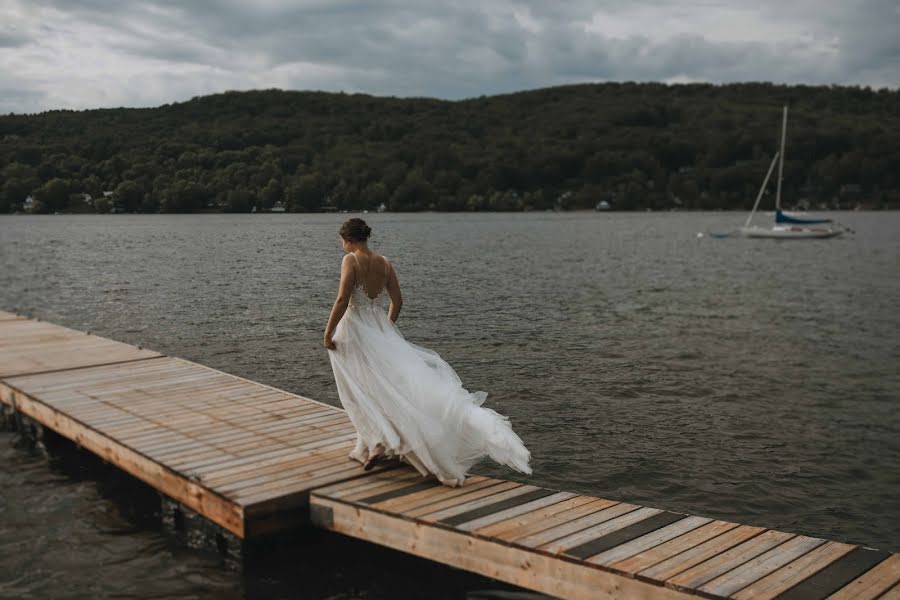 Fotograful de nuntă Raphaëlle Granger (raphaellegranger). Fotografia din 11 noiembrie 2020