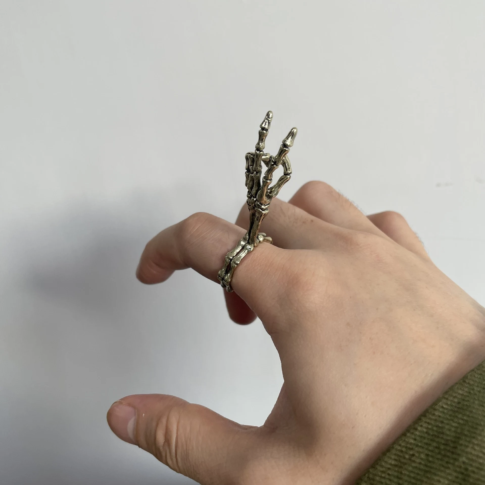 Title 3, Coarse Smoke Sigarettenhouder Ring voor Heren e...