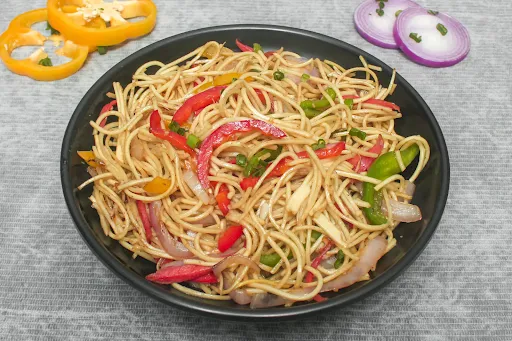 Veg Hakka Noodles