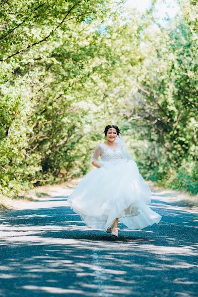 Wedding photographer Igor Kharlamov (kharlamovigor). Photo of 11 September 2018