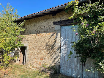 maison à Vayres (87)