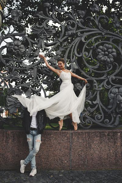 Fotógrafo de casamento Sergey Smirnov (smirnovphoto). Foto de 13 de junho 2018