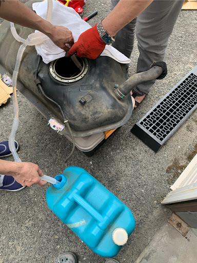 タントカスタム L375sのdiy タントカスタムl375s 燃料タンク 交換 熱中症に注意 車高は程々にに関するカスタム メンテナンスの投稿画像 車のカスタム情報はcartune