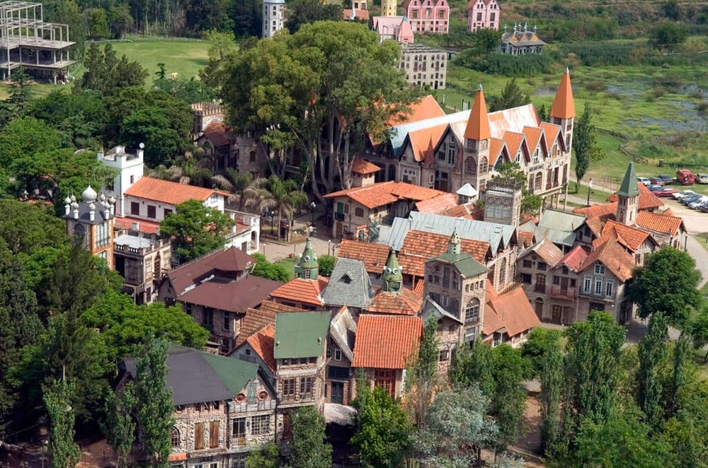 Campanópolis, a vila medieval na Argentina