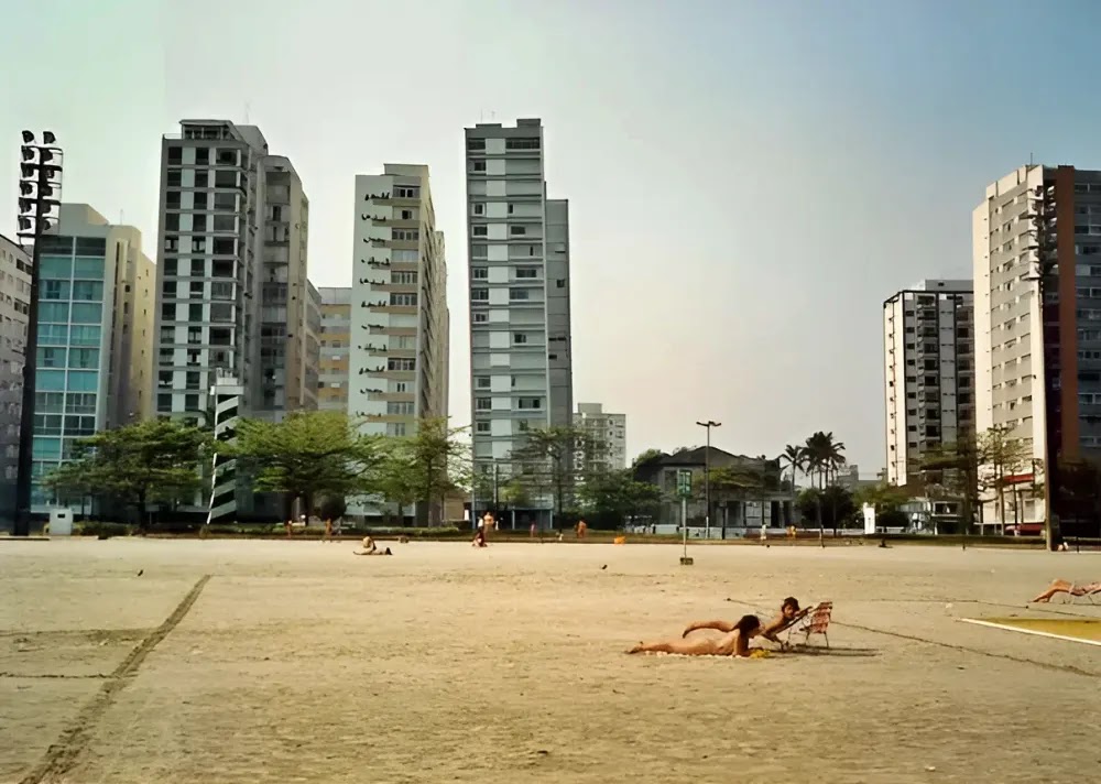 Santos: A cidade dos prédios tortos