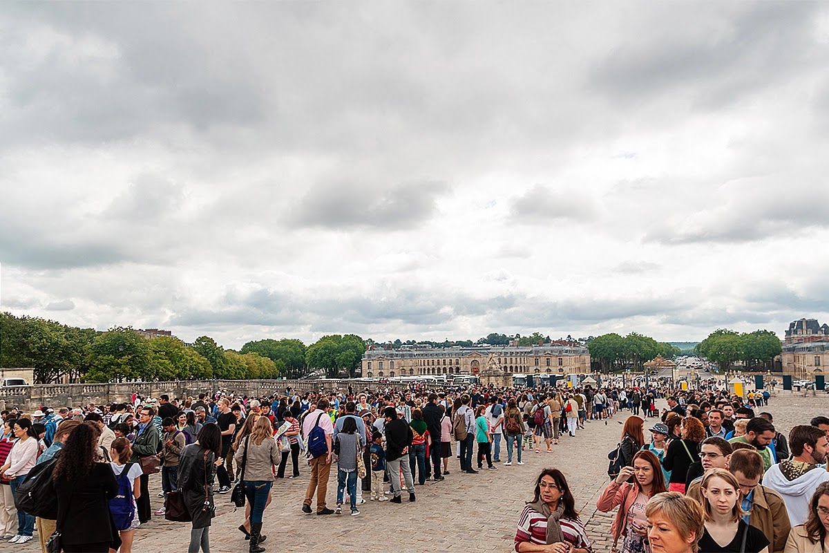 Paris, Franța