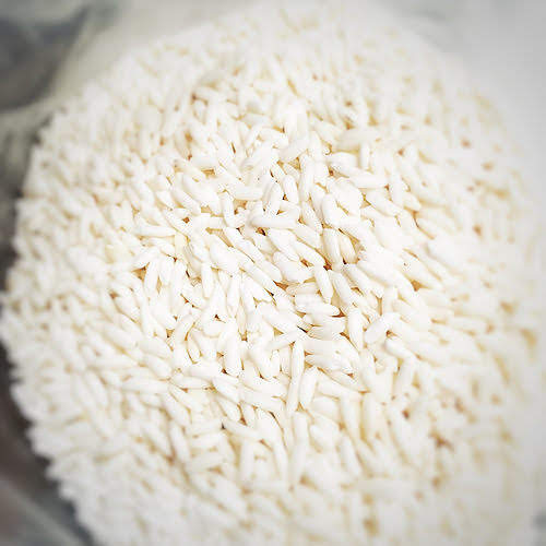 Homemade, Chinese, Fermented Rice, jiuniang, jiu niang, 自製, 甜酒釀, shanghai wine yeast ball, rice wine starter, 酒麴, 上海酒餅丸, glutinous rice, sticky rice,