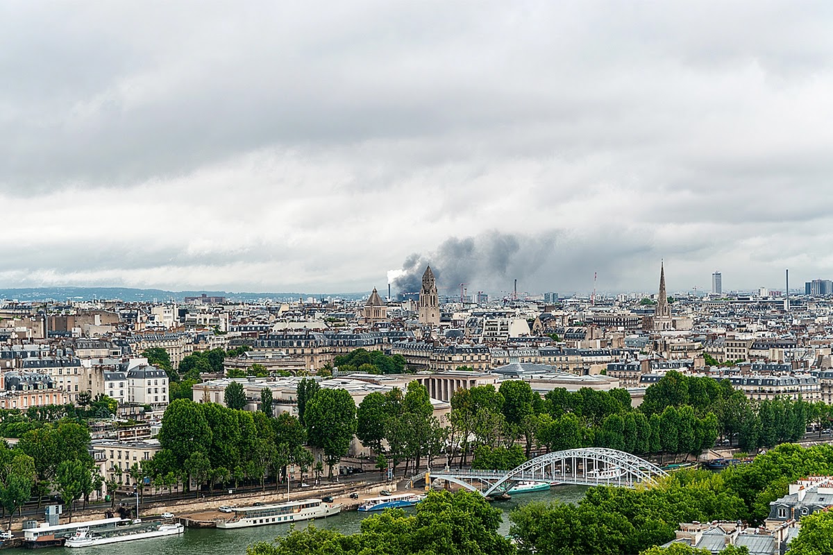 Paris, Franța