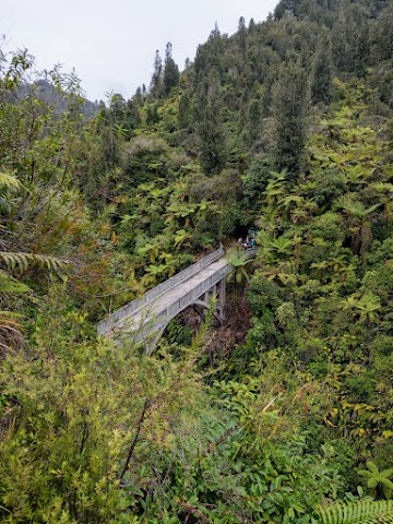 Whanganui National Park Bridge To Nowhere