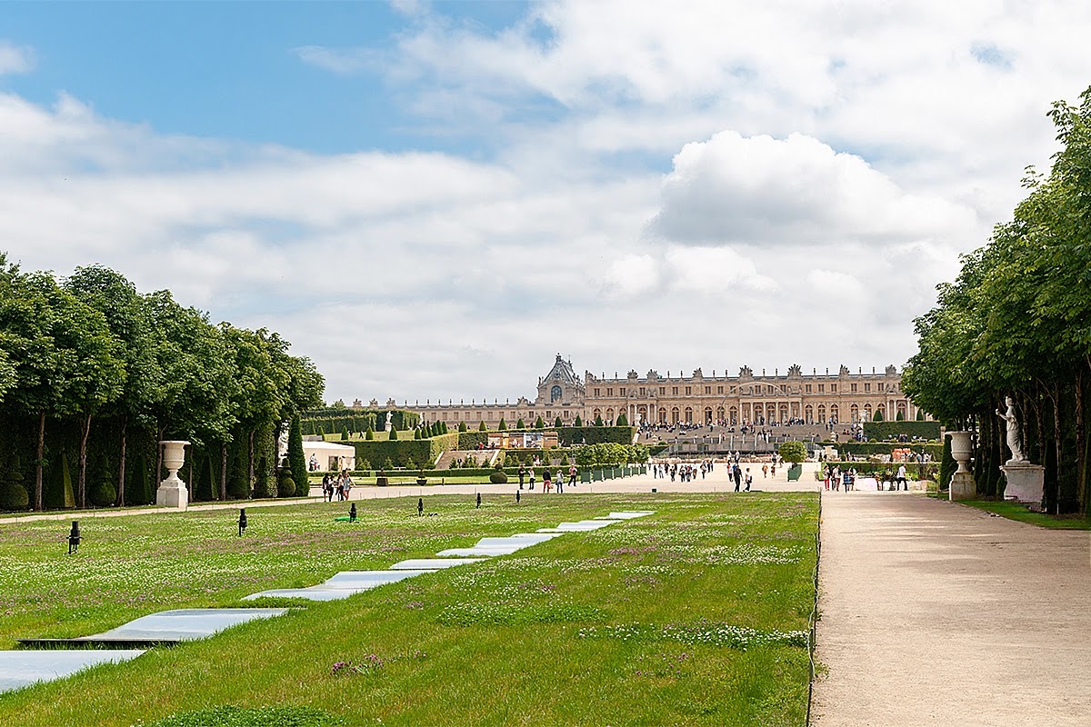 Paris, Franța