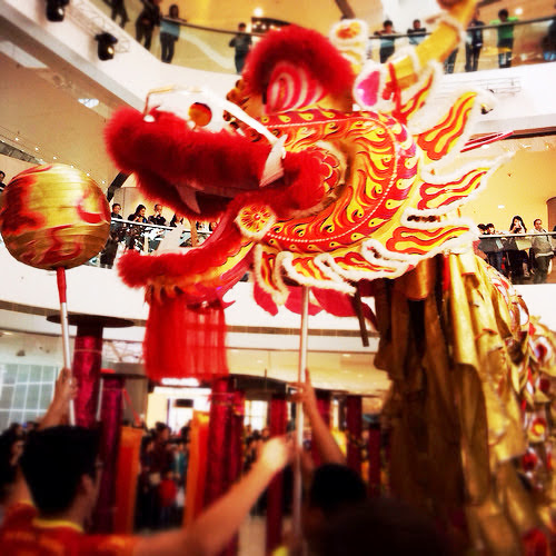 celebrations, chinese new year, dragon dance, festival, flowers, fruits, lion dance, traditions, hong kong, 香港, 新春節慶,