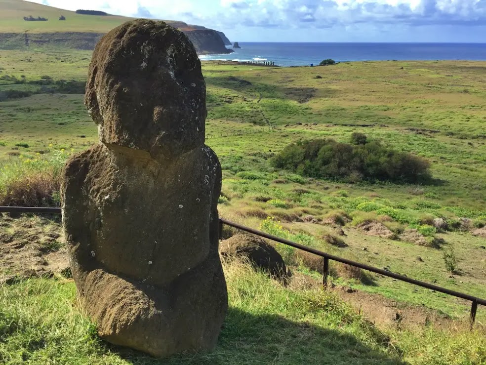 Moai Tukuturi: A fascinante estátua da Ilha de Páscoa