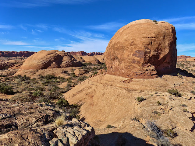 Sandstone domes