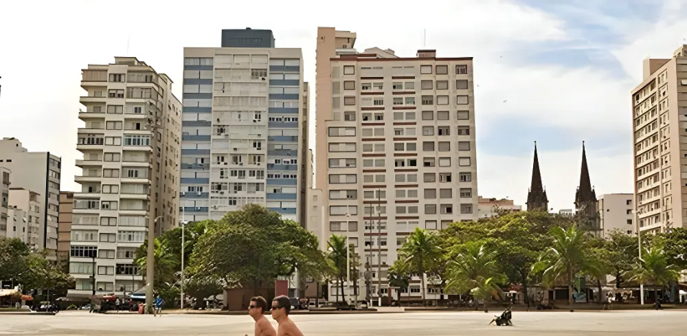 Santos: A cidade dos prédios tortos