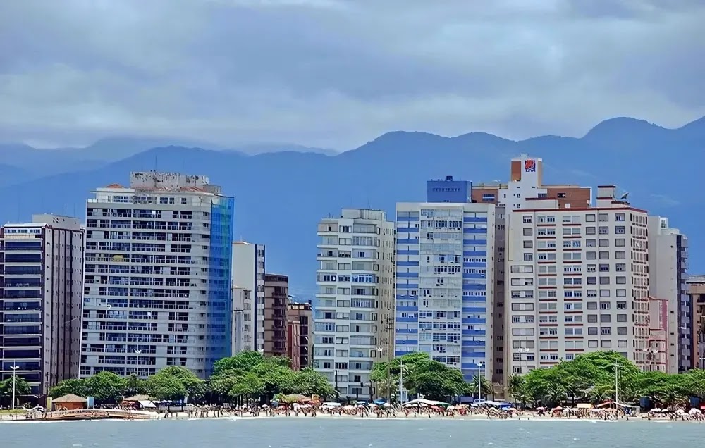 Santos: A cidade dos prédios tortos