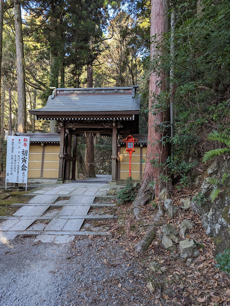 本山寺の門３