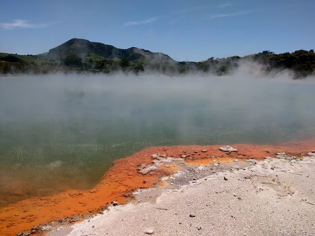 Waiotapu Champagne Pool