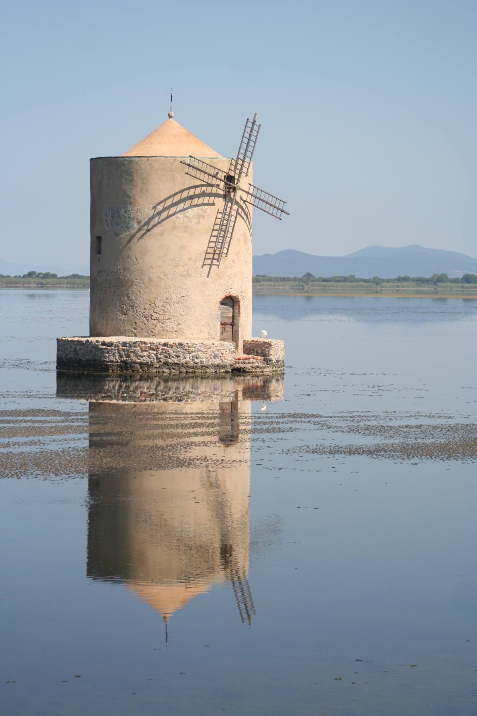 Mulino Spagnolo, costruito sulle acque della magnifica Laguna di Orbetello