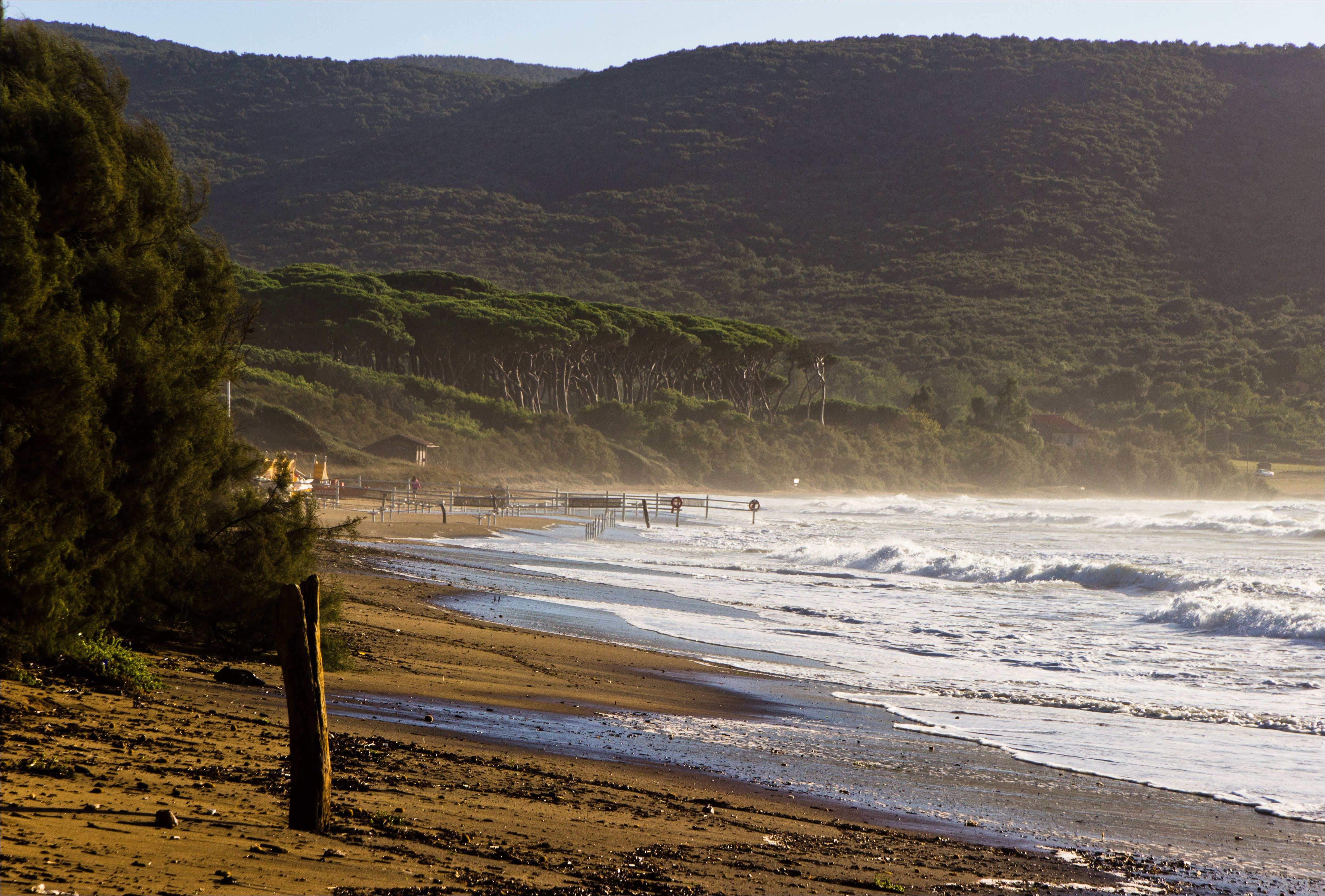 Costa degli Etruschi, spiaggia Golfo di Baratti. Una spiaggia ricca di storia