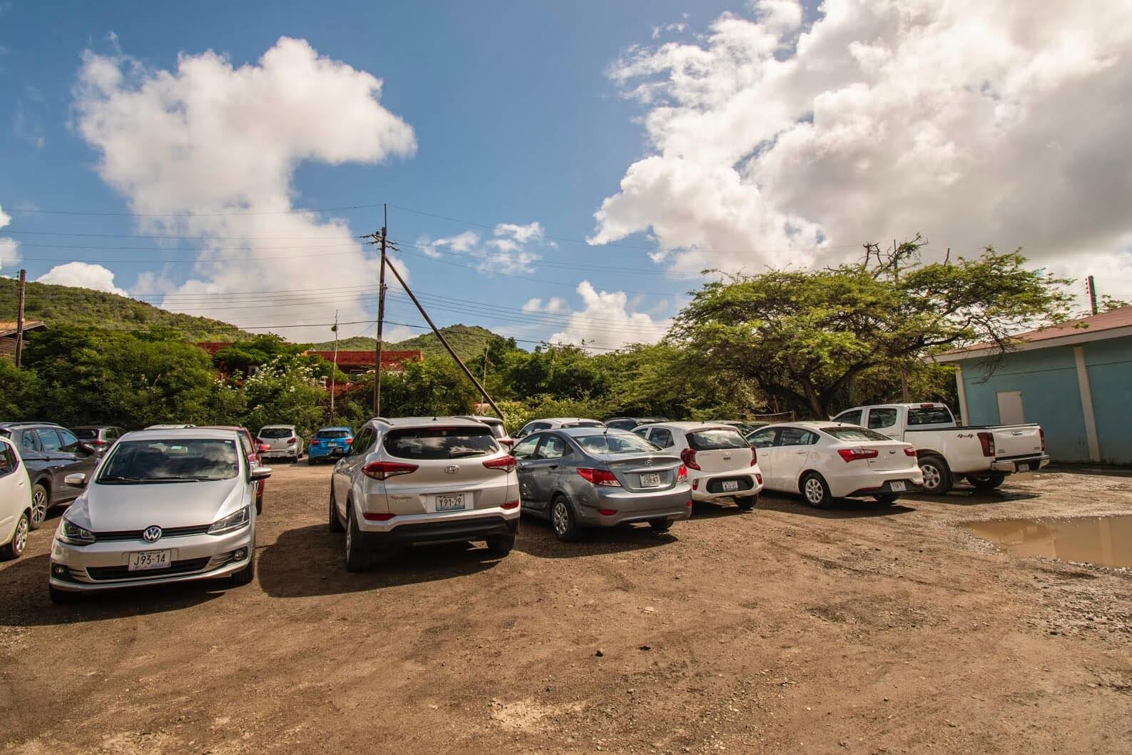 sunny cars curaçao