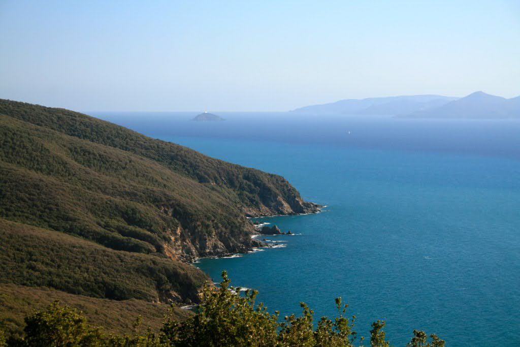 Costa degli Etruscchi, Populonia, Via dei Cavalleggeri