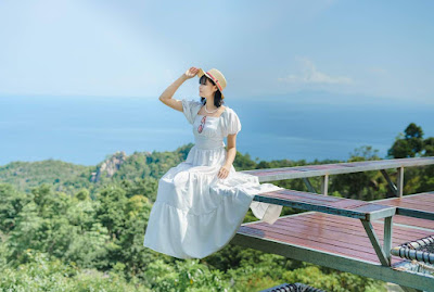 Admire the view from Love Koh Tao Viewpoint