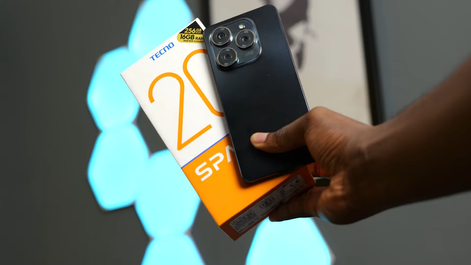 Tecno Spark 20 Pro Review: A Closer Look at Its Standout Features – Overhyped or Just Right?