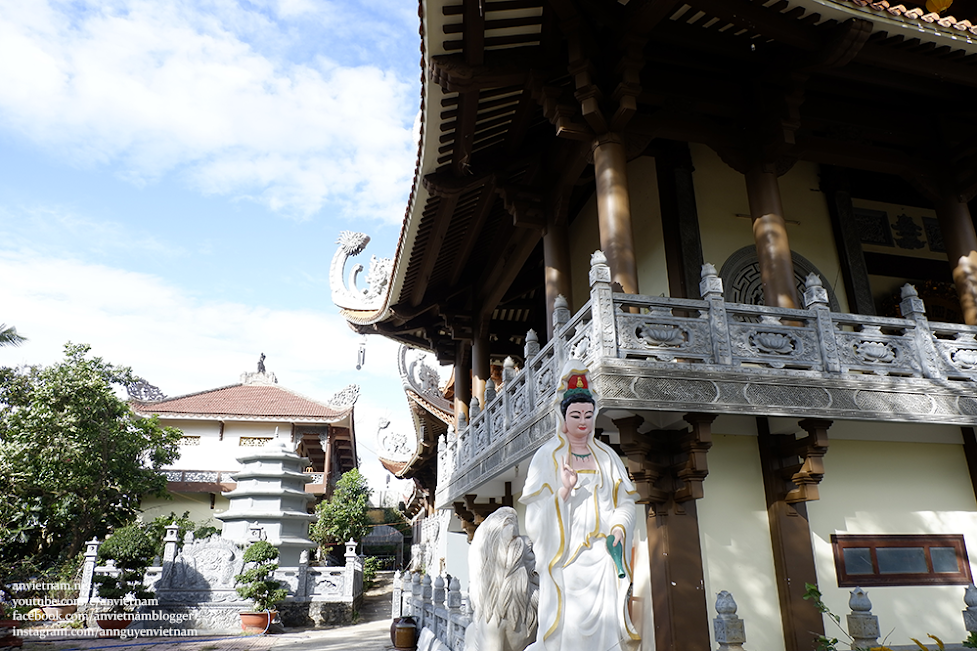 Du lịch tâm linh Đắk Nông: chùa Pháp Hoa lớn nhất thành phố Gia Nghĩa