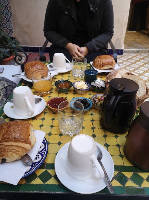 Marrakech express en Noviembre 2019 - Blogs de Marruecos - Free tour por la Medina, Palacio de la Bahía y zoco de Marrakech (1)