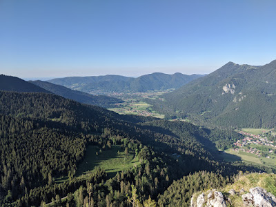 Tegernsee valley from Leonhardstein