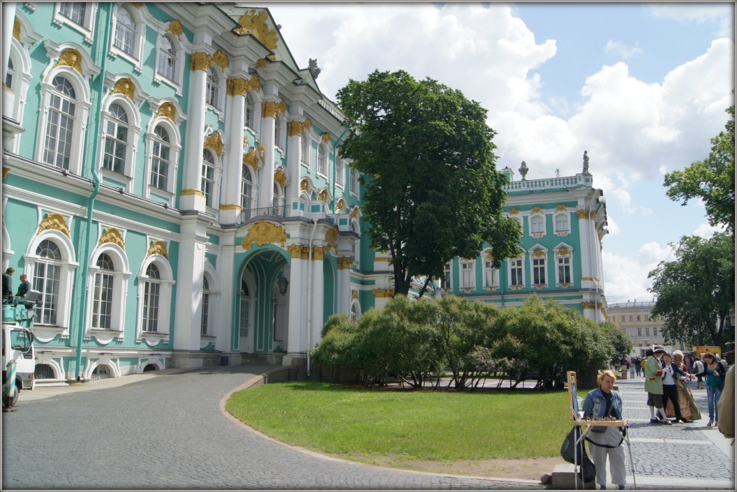 На белые ночи в Петербург (Царское село, Петергоф) через Печоры и Псков. Фотозарисовки из прошлого.