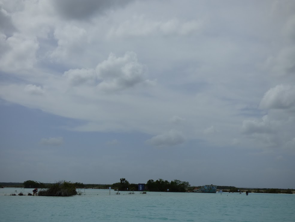 tour bacalar lagunakrystal