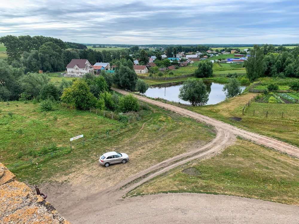 Несколько мест в пределах 100 км от Чебоксар.