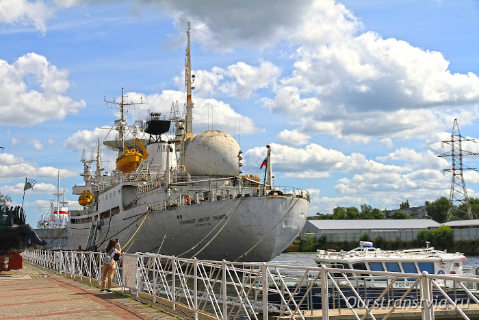 Космонавт Виктор Пацаев, Калининград