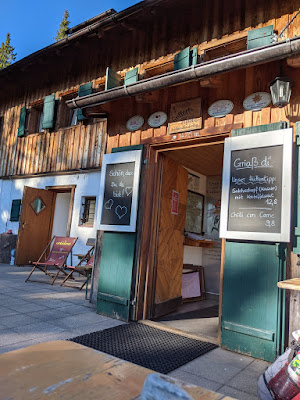 We arrived to Gufferthütte. Day 2 over