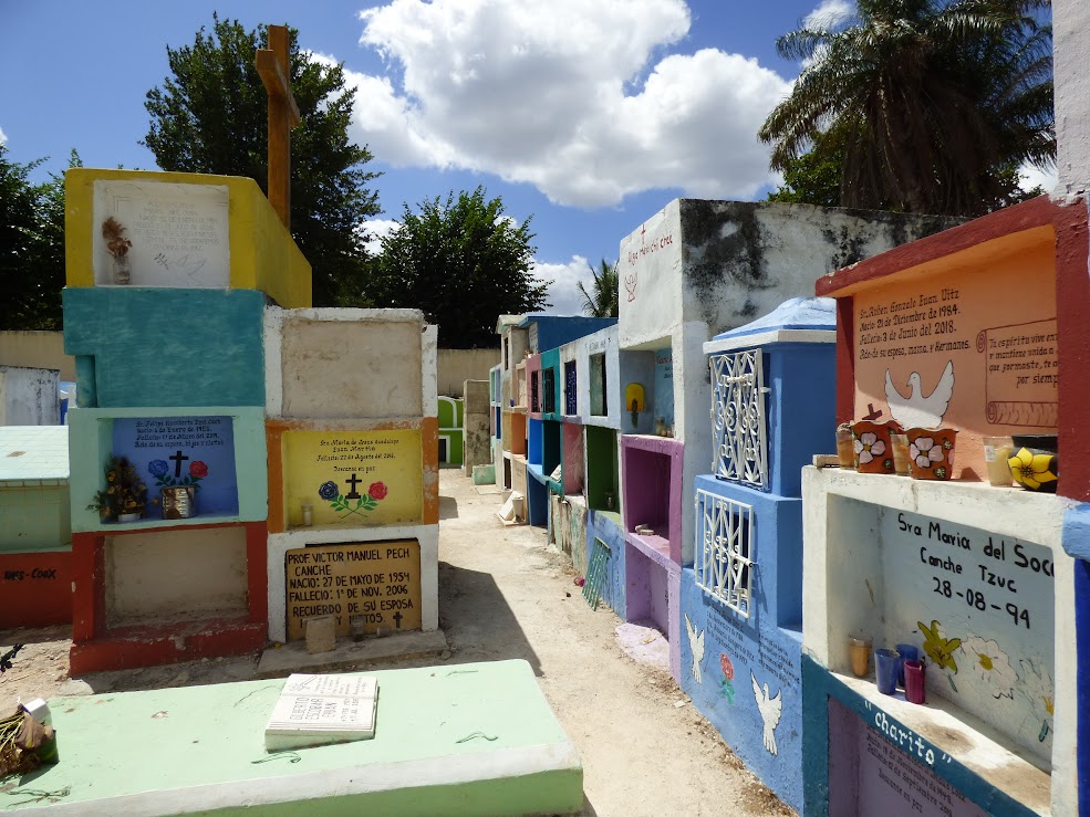 cimetière pomuch