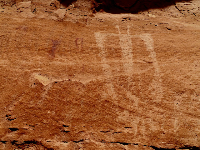 Unusual (probably BCS) pictograph