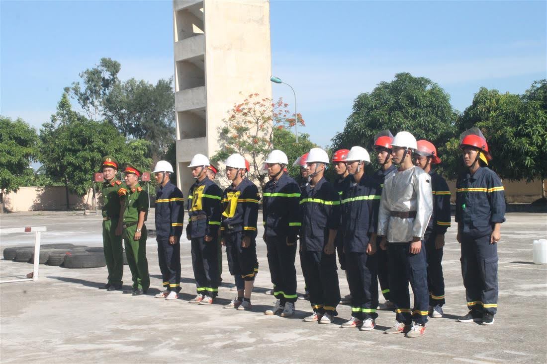 Các vận động viên tham gia tập luyện