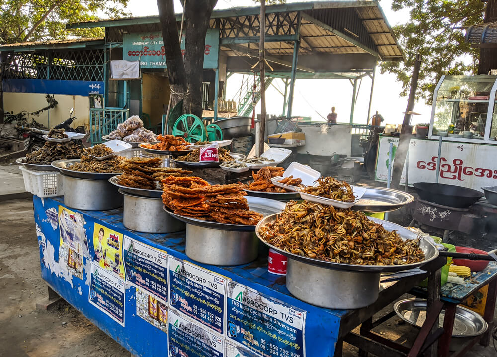 food shop in amarapura mandalay near u bien bridge.jpg