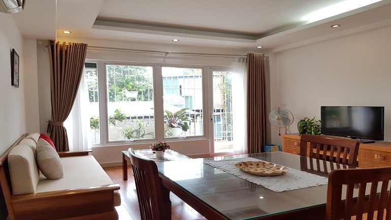 Cheap 1 – bedroom apartment with balcony in Truc Bach area, Ba Dinh district for rent