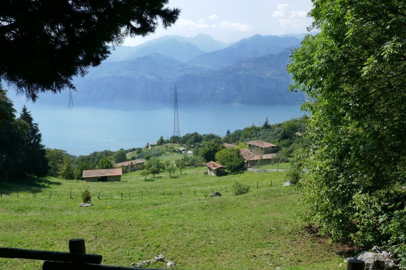 Una semanita en el Lago di Garda (y Gardaland) desde Milán - Blogs of Italy - Domingo 9 de agosto: de Peschiera a Malcesine (5)