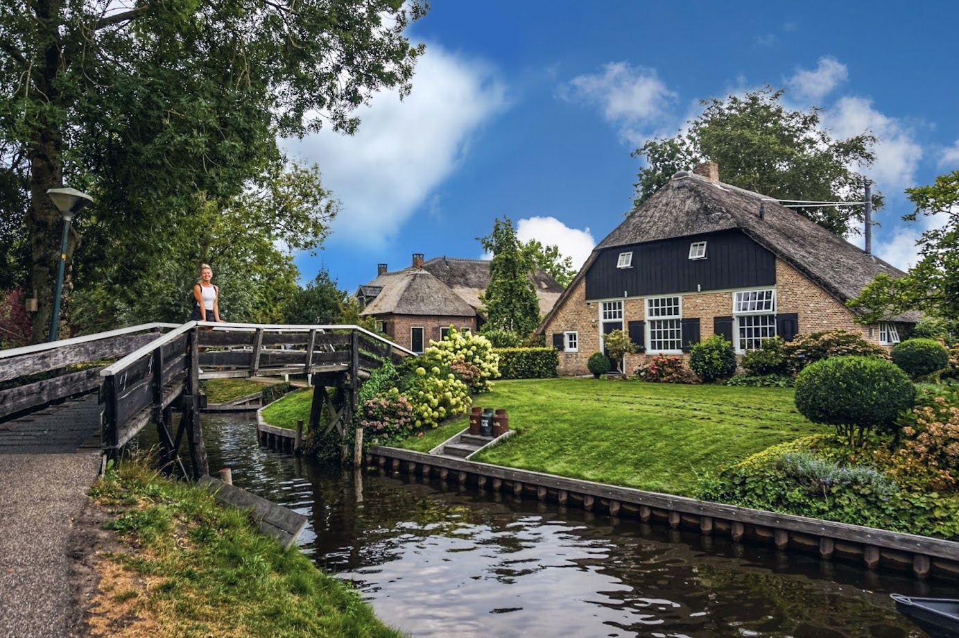 Giethoorn Il Villaggio Olandese Senza Strade Viaggia Di Piu