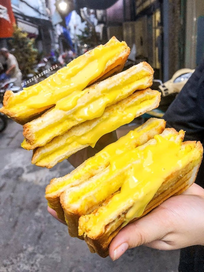 Sandwich Trá»©ng Muá»'i Tan Cháº£y Chá»£ Há»
