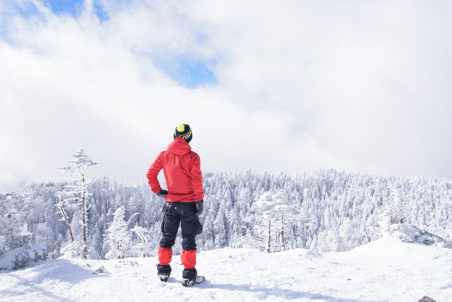 北八ヶ岳 北横岳 雪山登山 厳冬期 日帰り 八ヶ岳ブルーと白銀の世界に彩られた冬山デビュー Japan Nomad