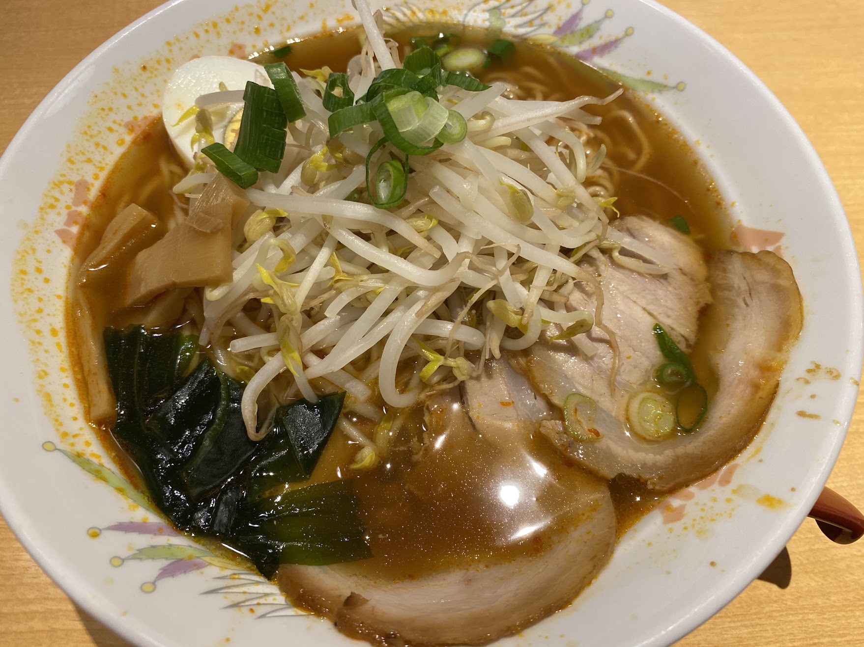 ピリ辛ラーメン（醤油）