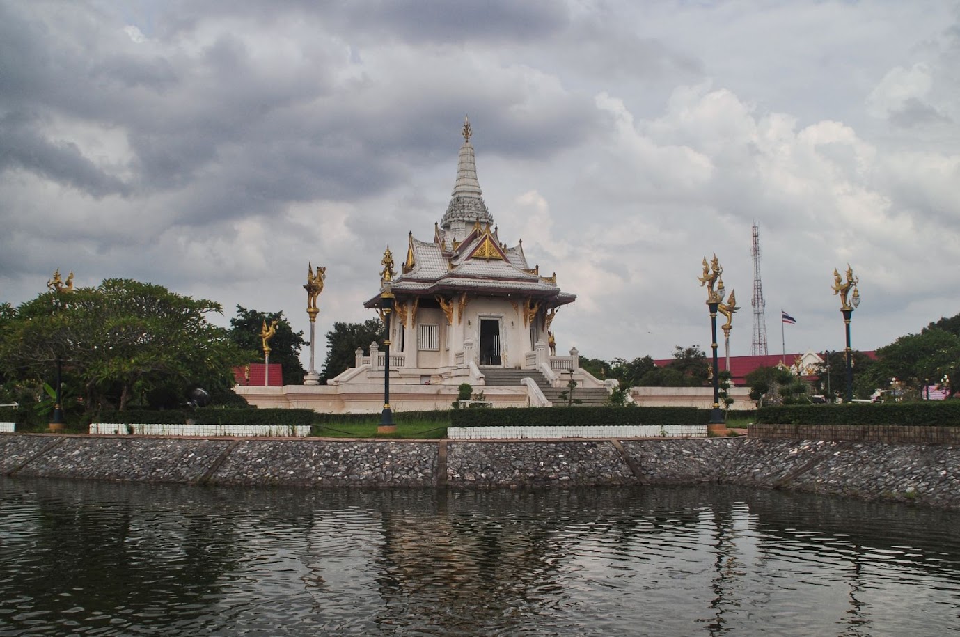 Yala City
Chao Por Lak Muang Shrine
Yala Province
Thailand
