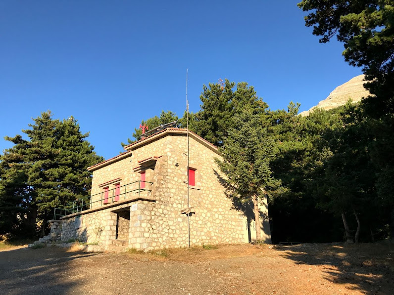 mount taygetos peloponnese greece refuge