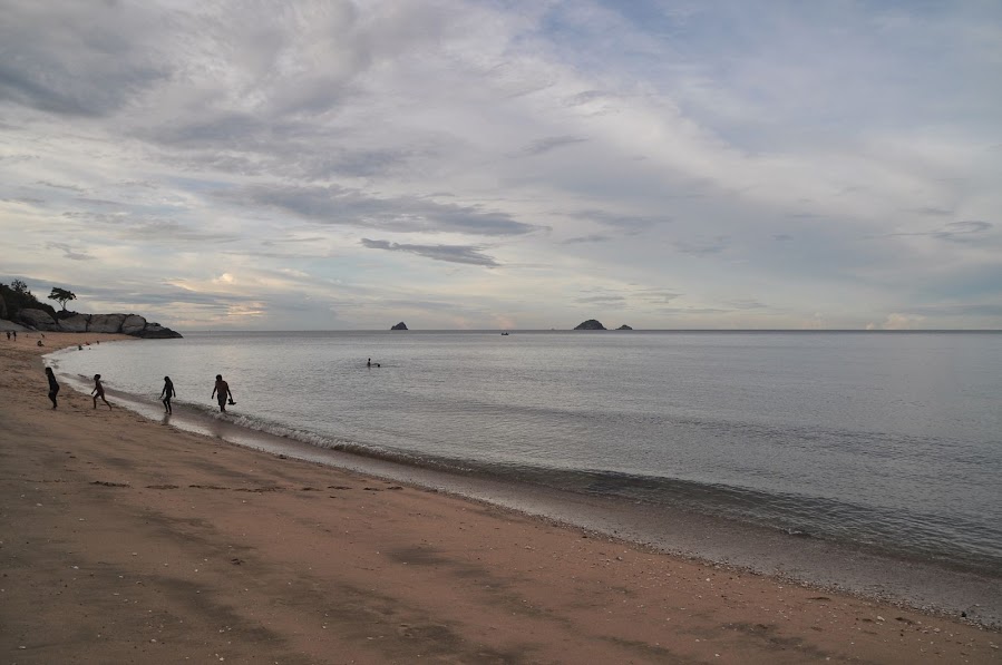 Sai Noi beach khao tao hua hin