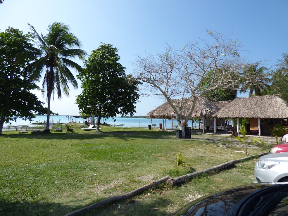 cenote cocalitos bacalar